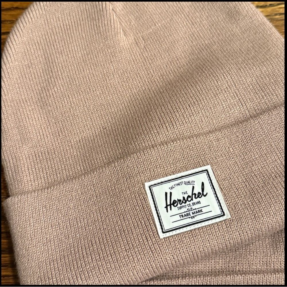 New Herschel Supply Company Elmer Beanie One size - Picture 9 of 9